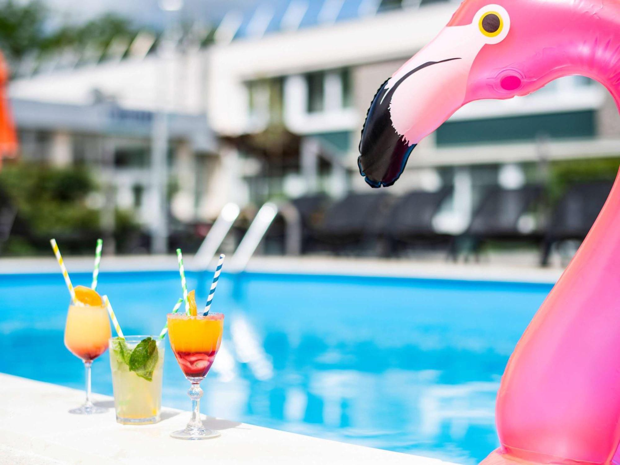 Hotel Novotel Evry Courcouronnes Ngoại thất bức ảnh